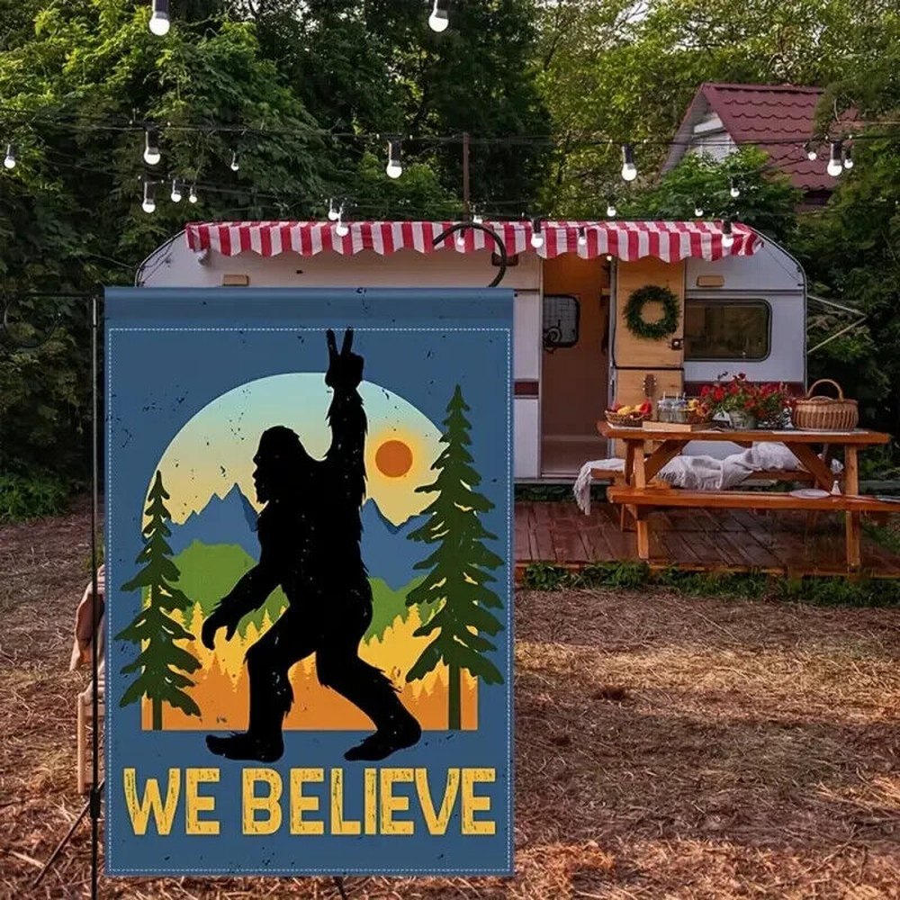 Sasquatch We Believe Garden Flag Double-Sided 12" x 18" NEW! Home & Garden:Yard, Garden & Outdoor Living:Décor:Flags Style Your Walls